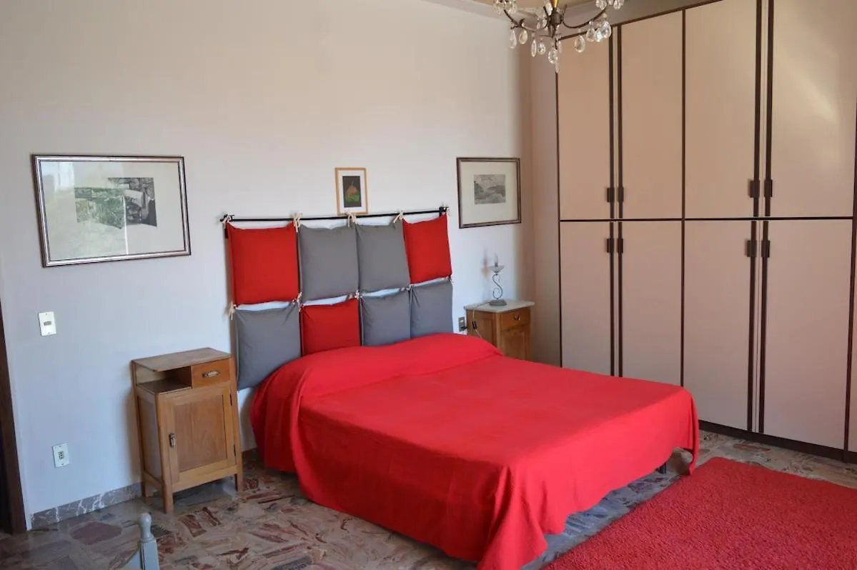 Villa House With Large Terrace Empoli 0*,  Italia